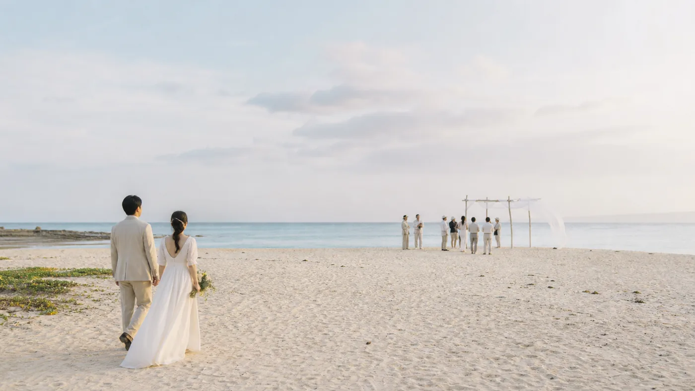海辺の朝の結婚式サンプル